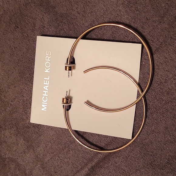 Mk rose gold hoops new on card - Picture 2 of 4